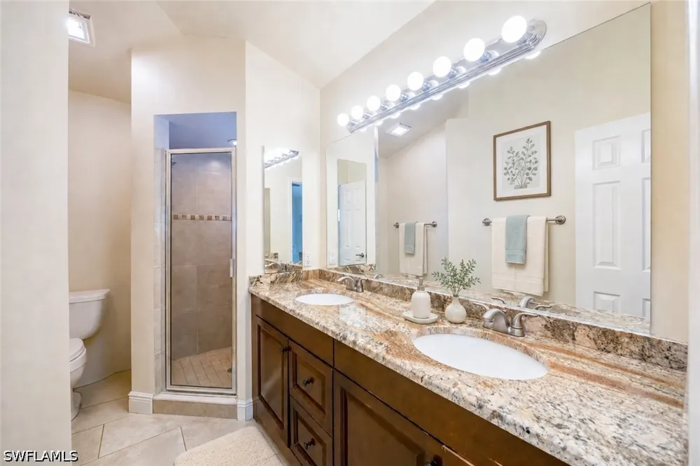 Kent Drive Naples, FL 34112