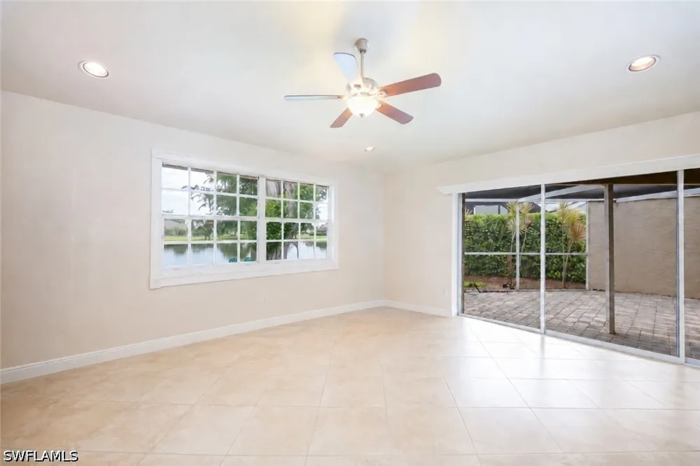 Kent Drive Naples, FL 34112