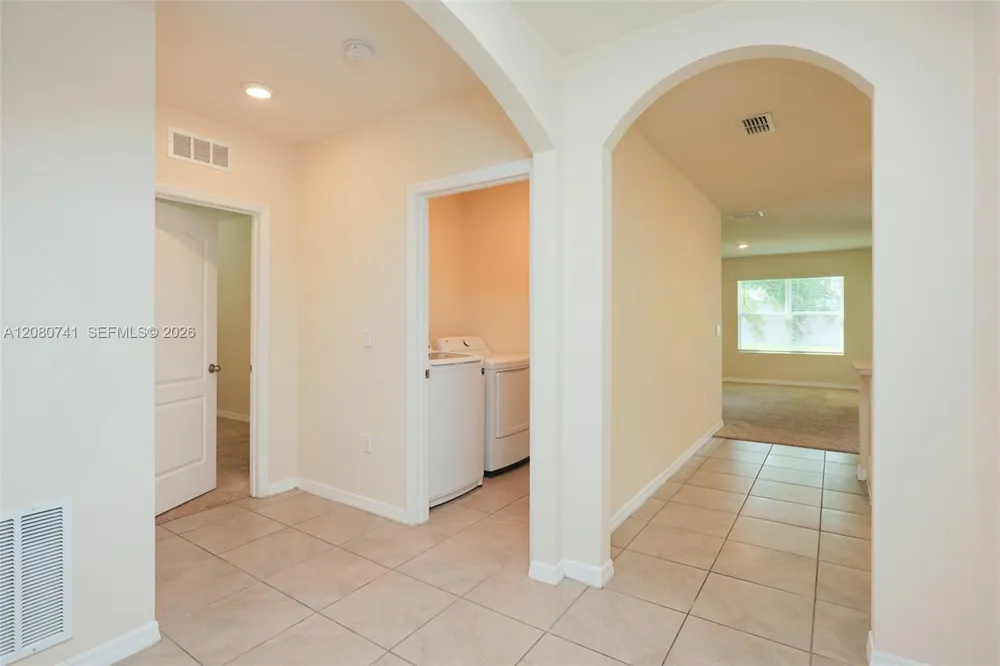 660 COTULLA Dr Kissimmee, FL 34758