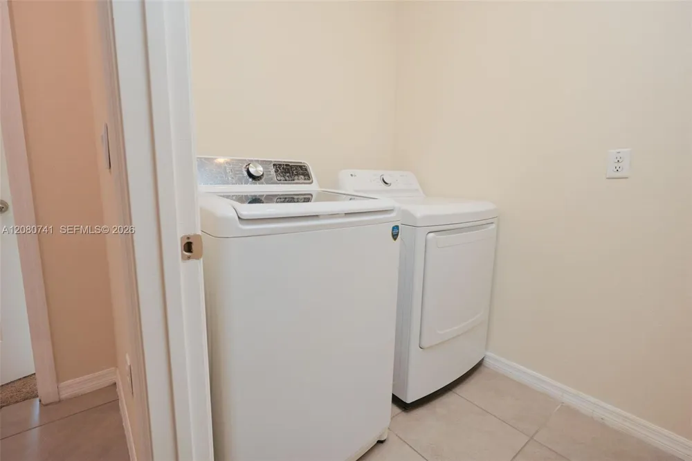 660 COTULLA Dr Kissimmee, FL 34758