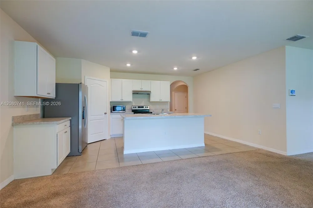 660 COTULLA Dr Kissimmee, FL 34758