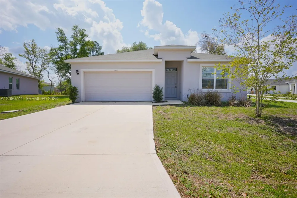 660 COTULLA Dr Kissimmee, FL 34758