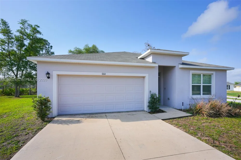 660 COTULLA Dr Kissimmee, FL 34758