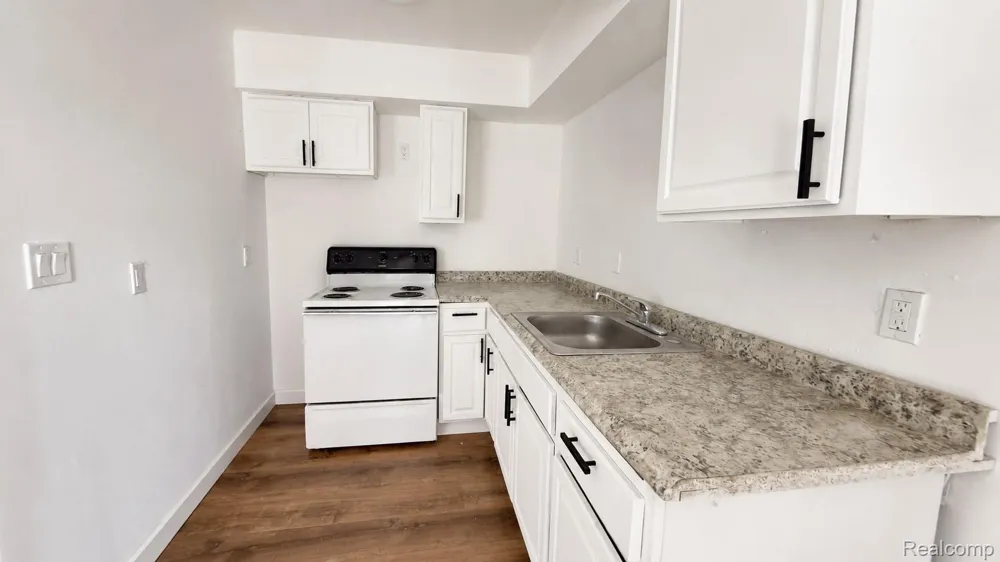 11360 Wyoming Avenue #4 Detroit City, MI 48204