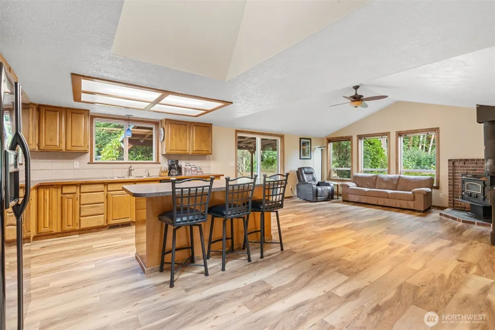 9734 65th Lane SE Olympia, WA 98513