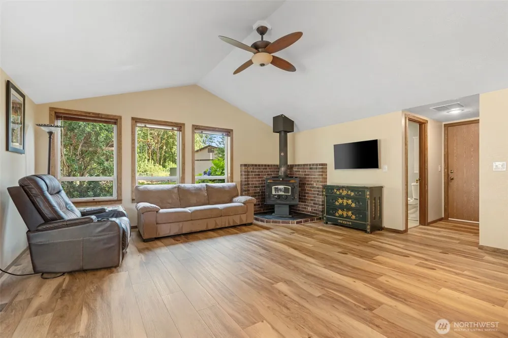 9734 65th Lane SE Olympia, WA 98513