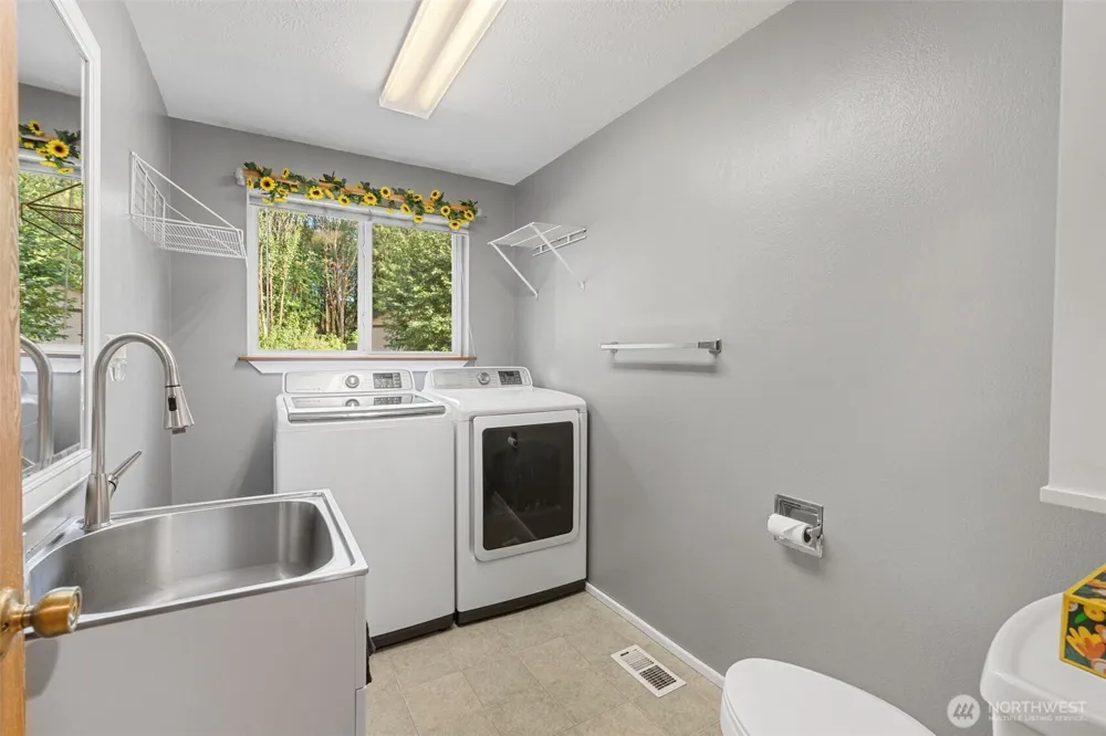9734 65th Lane SE Olympia, WA 98513