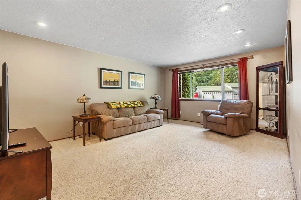 9734 65th Lane SE Olympia, WA 98513