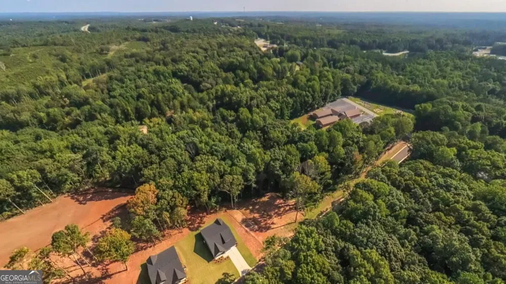 61 Hazel LN Bremen, GA 30110