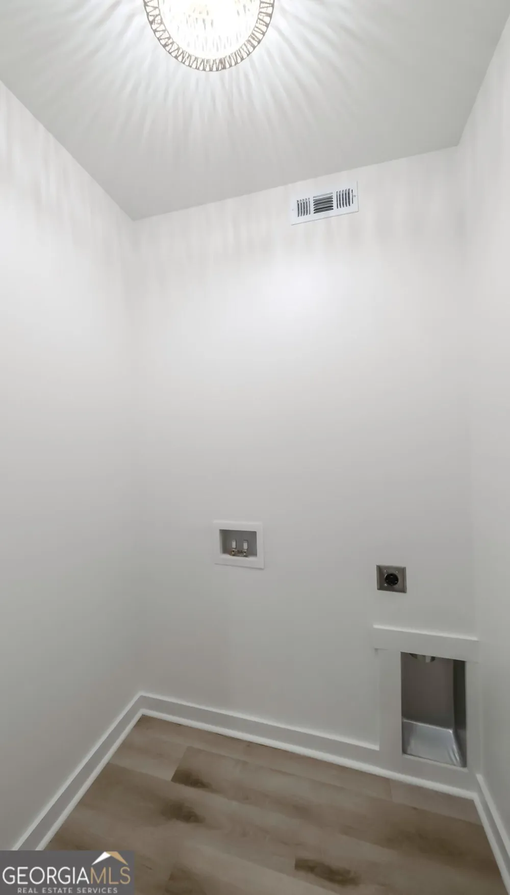 61 Hazel LN Bremen, GA 30110