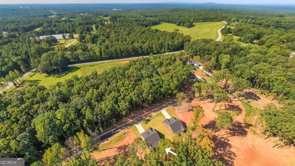 61 Hazel LN Bremen, GA 30110