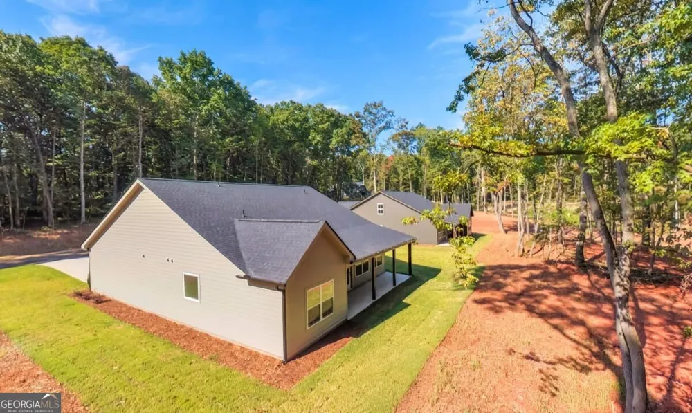61 Hazel LN Bremen, GA 30110