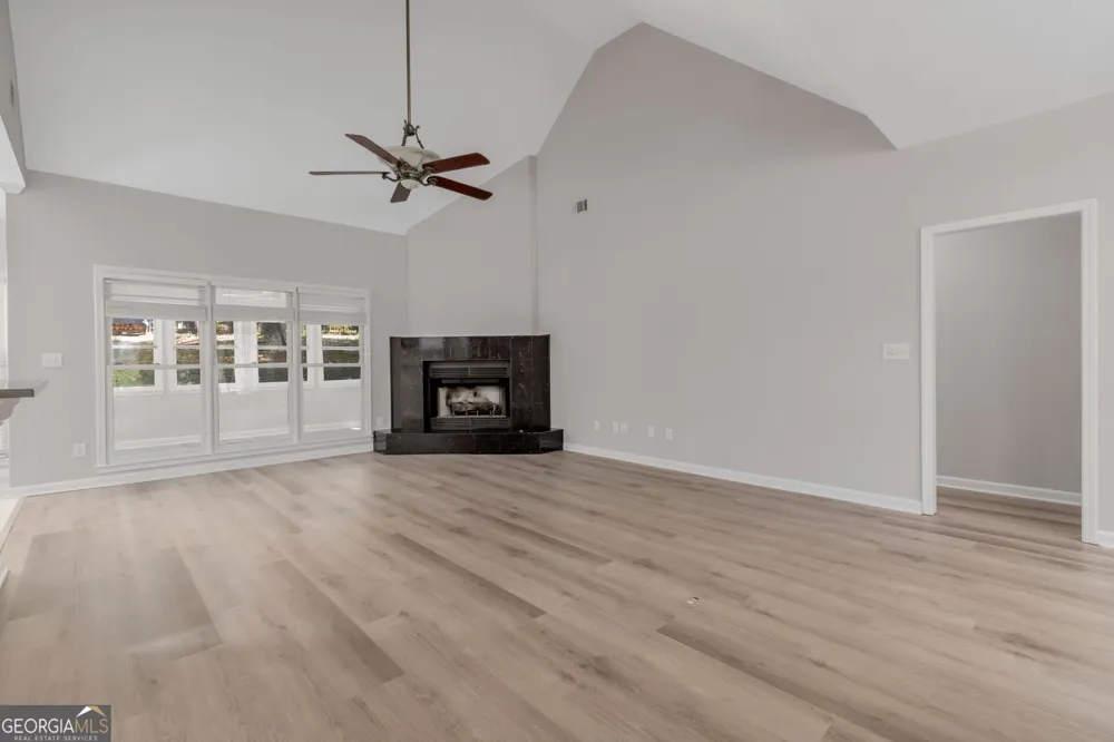 122 Bent Creek DR Woodstock, GA 30189
