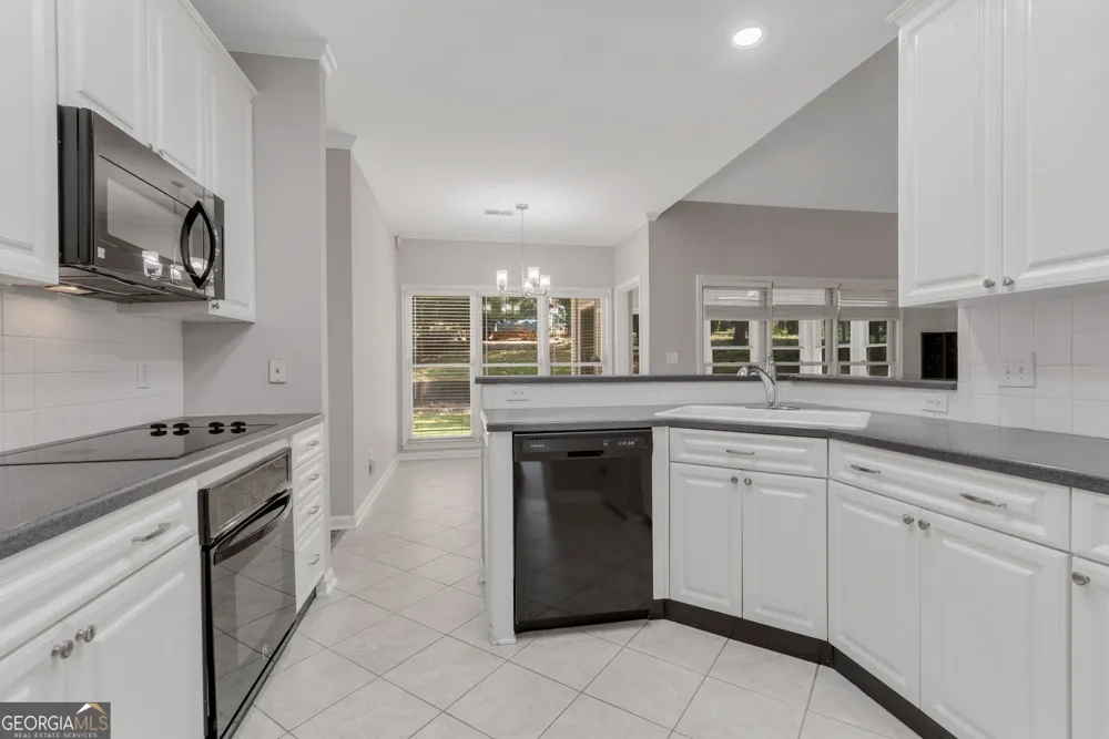 122 Bent Creek DR Woodstock, GA 30189