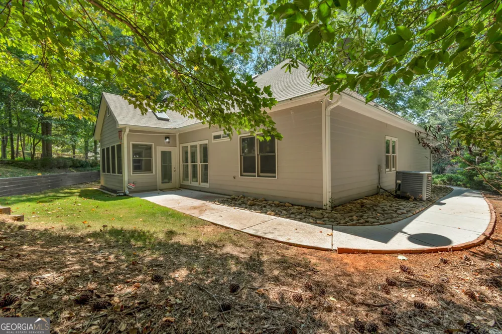 122 Bent Creek DR Woodstock, GA 30189