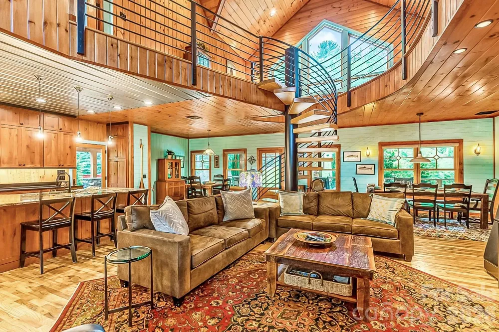 597 Auborn Trivette Road Sugar Grove, NC 28679