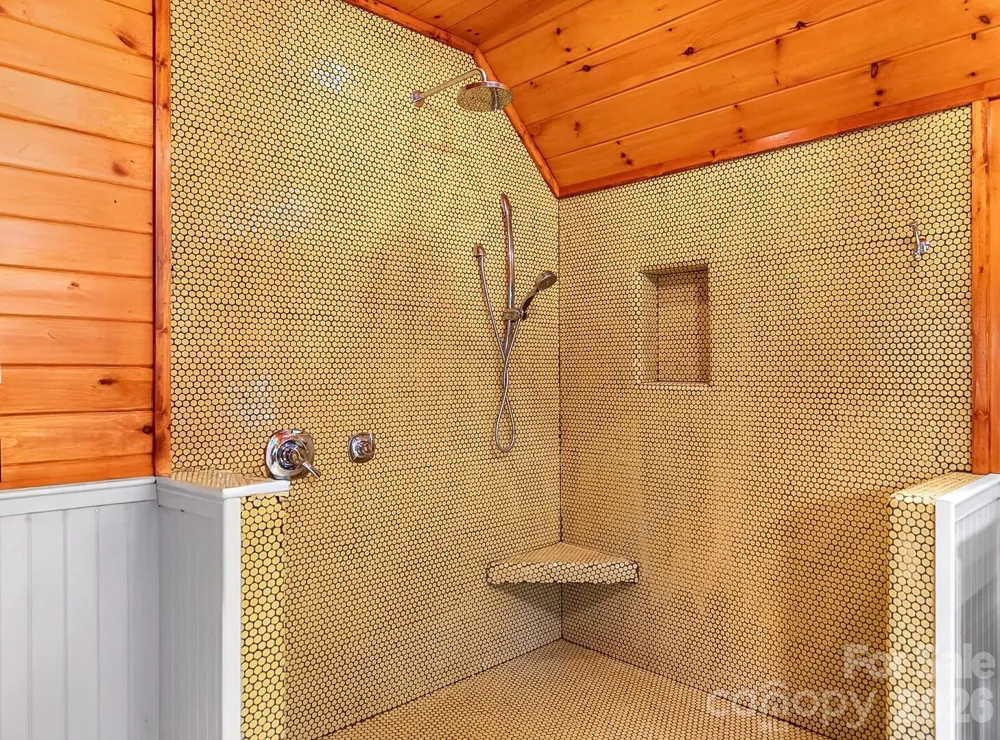 597 Auborn Trivette Road Sugar Grove, NC 28679