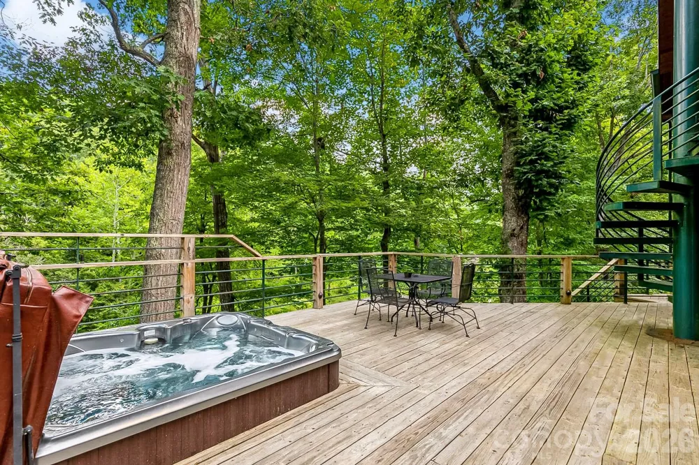 597 Auborn Trivette Road Sugar Grove, NC 28679