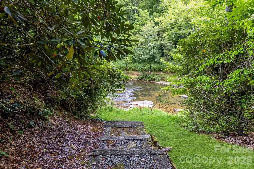 597 Auborn Trivette Road Sugar Grove, NC 28679