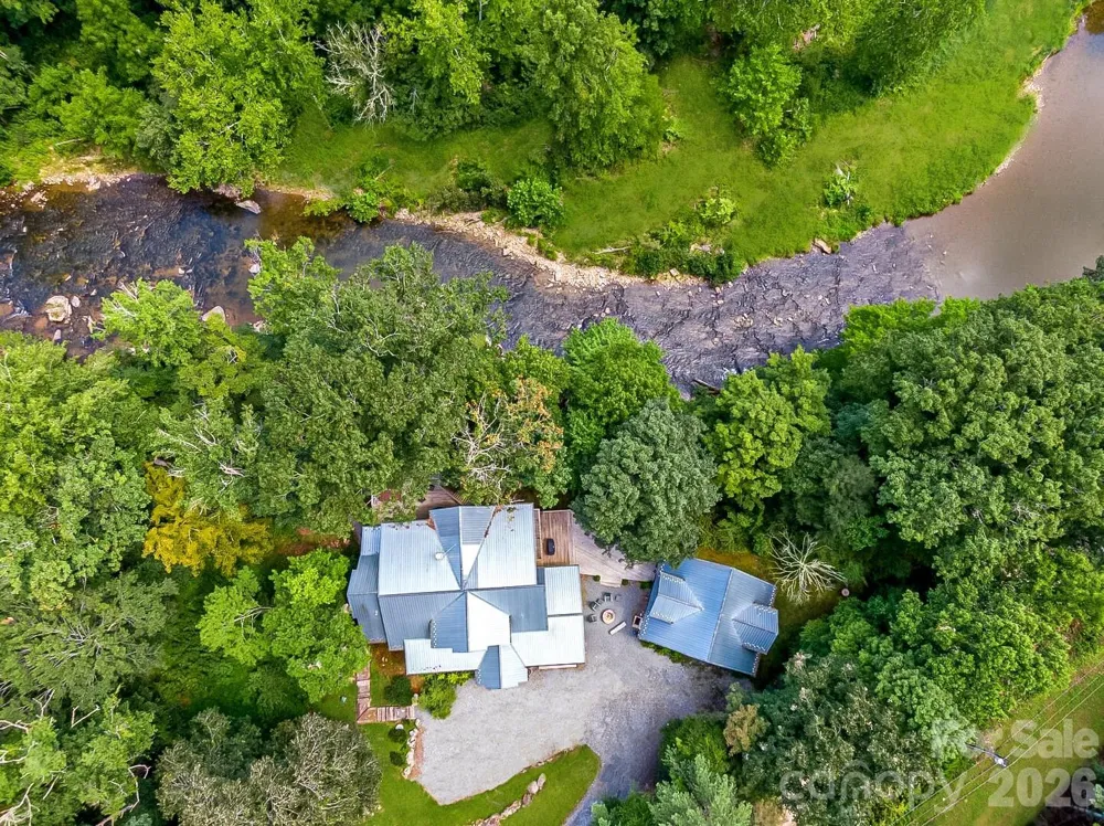 597 Auborn Trivette Road Sugar Grove, NC 28679