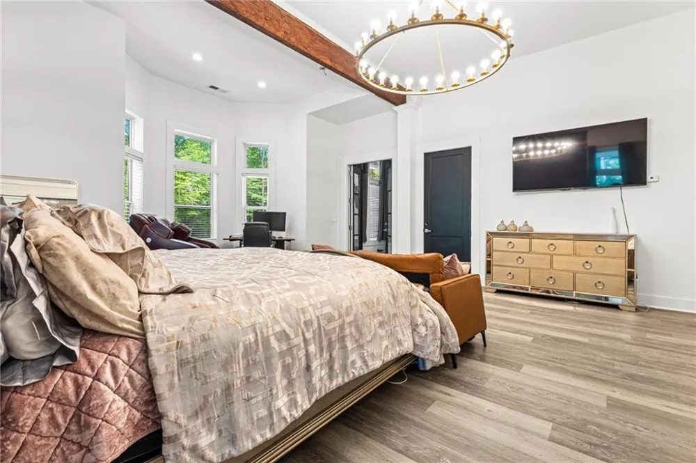 6409 Snelling Mill Road Flowery Branch, GA 30542