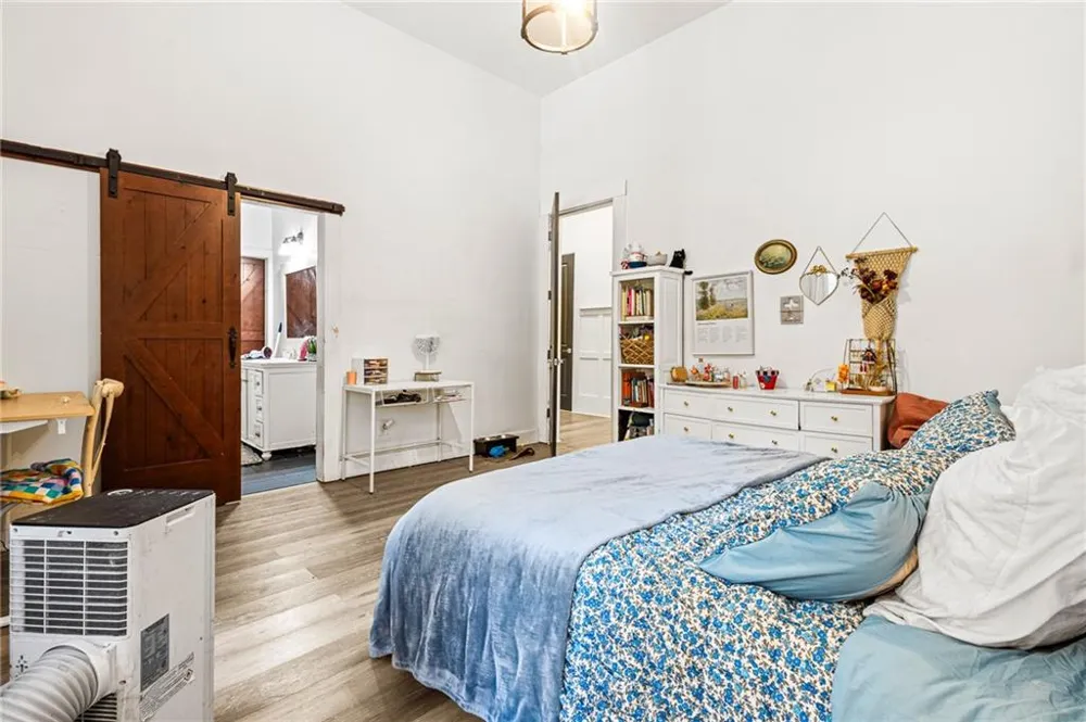 6409 Snelling Mill Road Flowery Branch, GA 30542