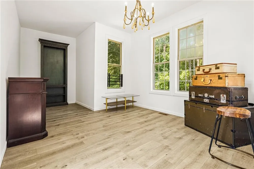 6409 Snelling Mill Road Flowery Branch, GA 30542