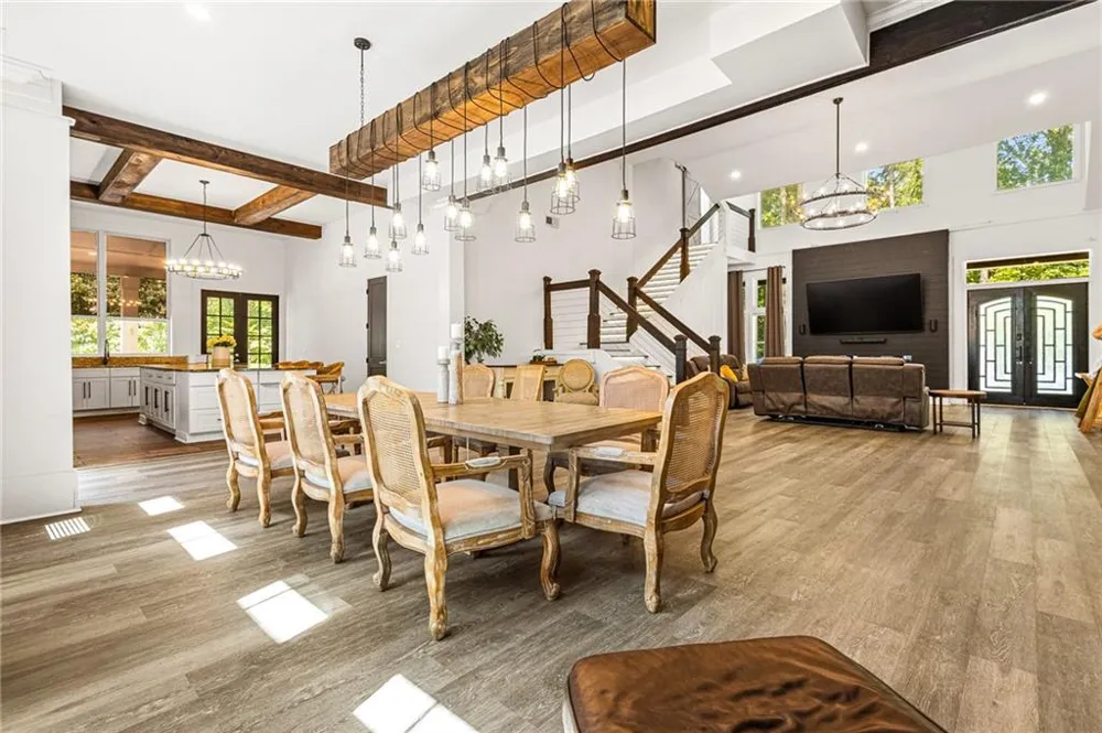 6409 Snelling Mill Road Flowery Branch, GA 30542