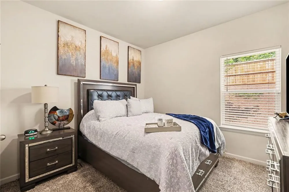 7789 Richmond Trail Fairburn, GA 30213