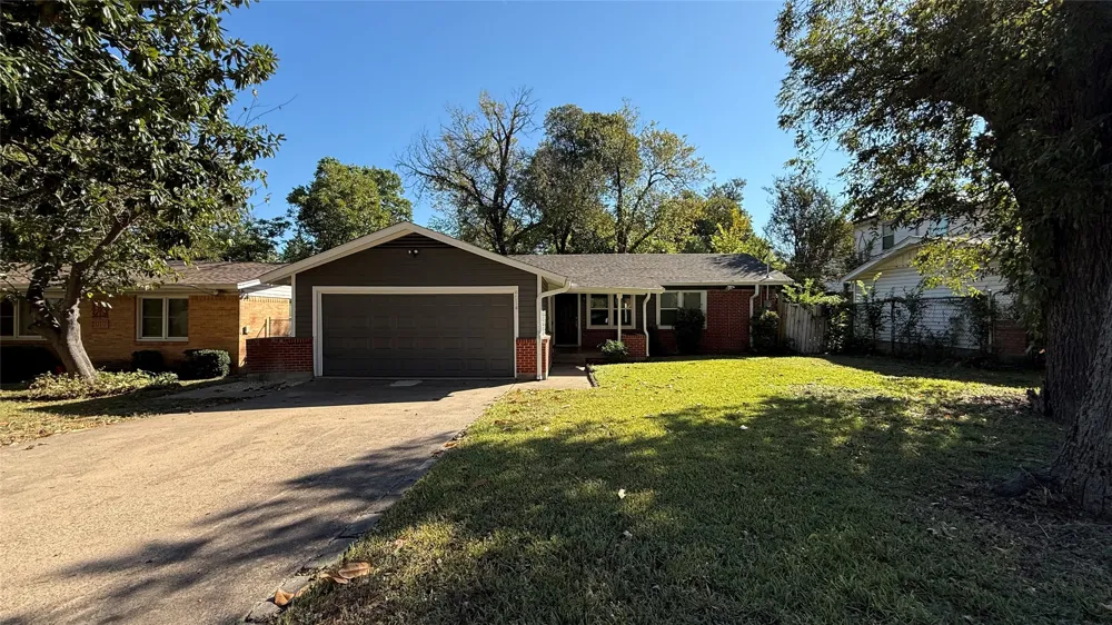 4014 Sun Valley Drive Dallas, TX 75216