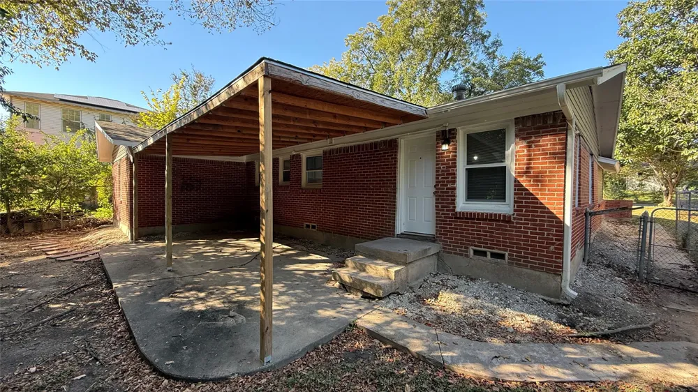 4014 Sun Valley Drive Dallas, TX 75216
