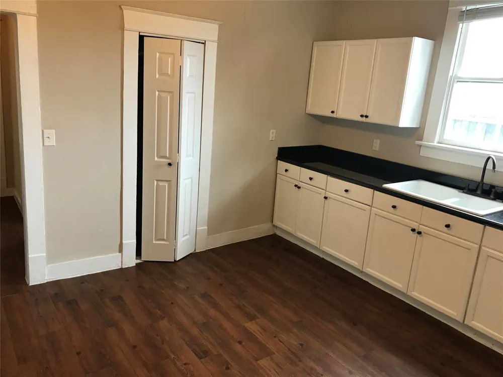 826 Bishop Avenue #2 Dallas, TX 75208