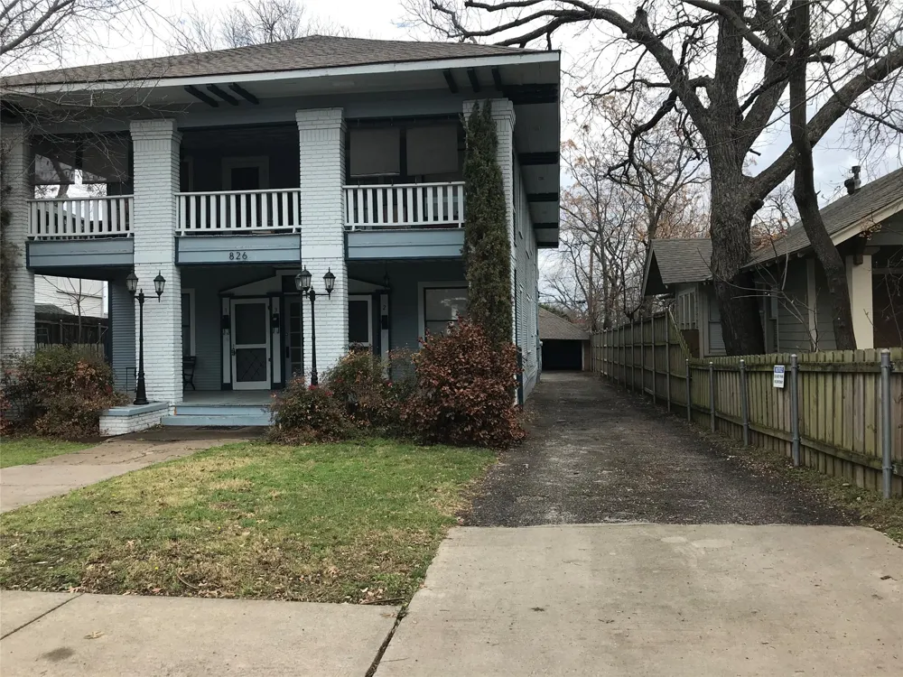 826 Bishop Avenue #2 Dallas, TX 75208