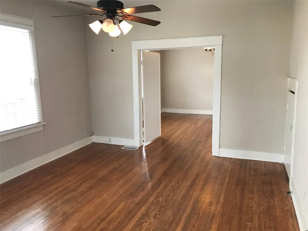 826 Bishop Avenue #2 Dallas, TX 75208