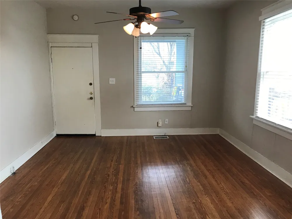 826 Bishop Avenue #2 Dallas, TX 75208