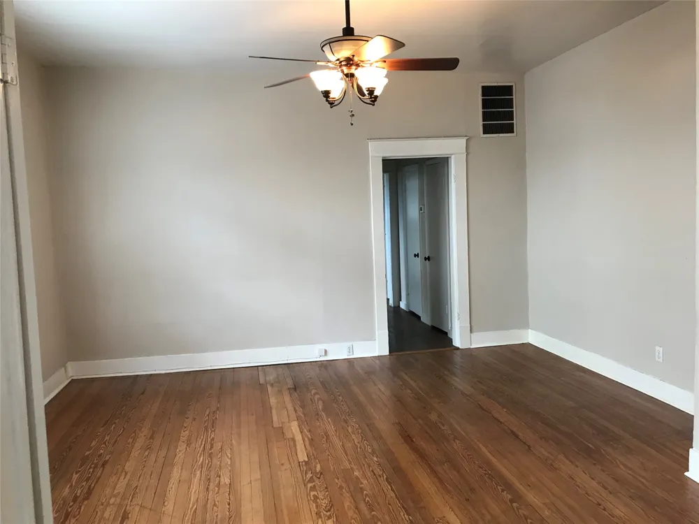 826 Bishop Avenue #2 Dallas, TX 75208