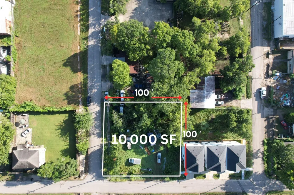 4301 Dupont Street Houston, TX 77021