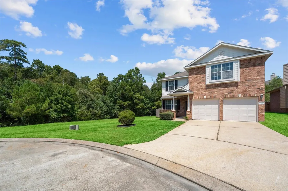 2318 Perkins Crossing Drive Conroe, TX 77304