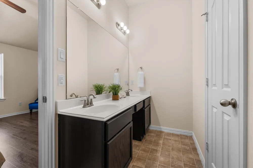 2318 Perkins Crossing Drive Conroe, TX 77304