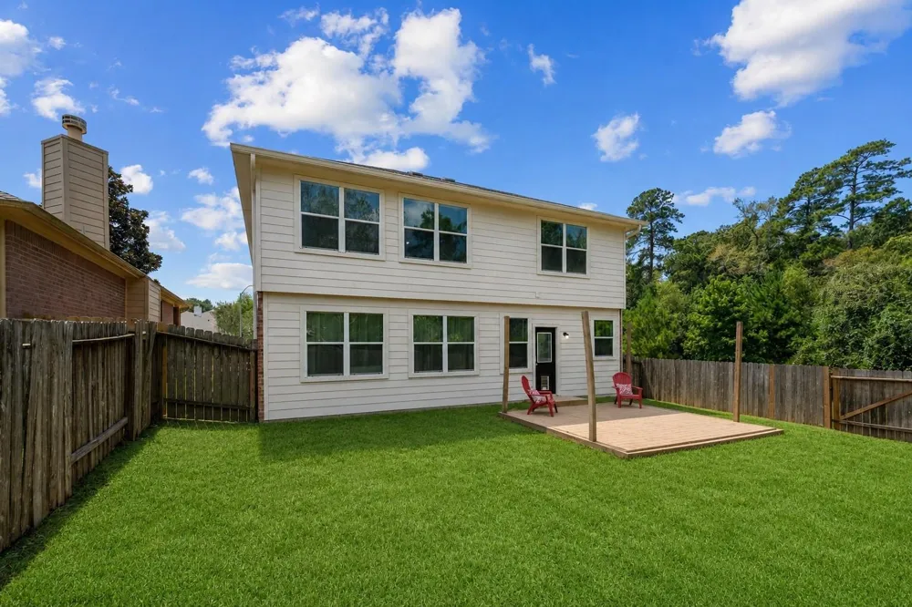 2318 Perkins Crossing Drive Conroe, TX 77304