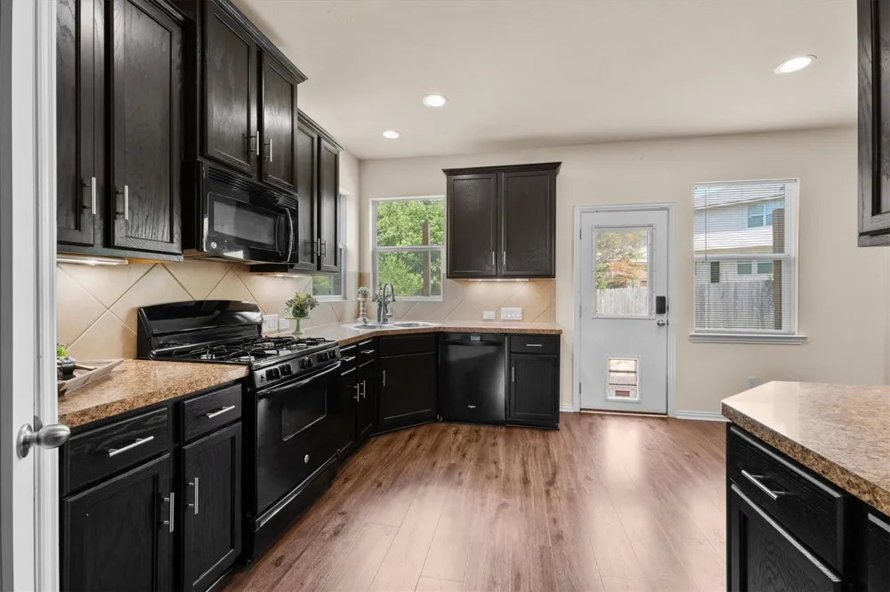 2318 Perkins Crossing Drive Conroe, TX 77304