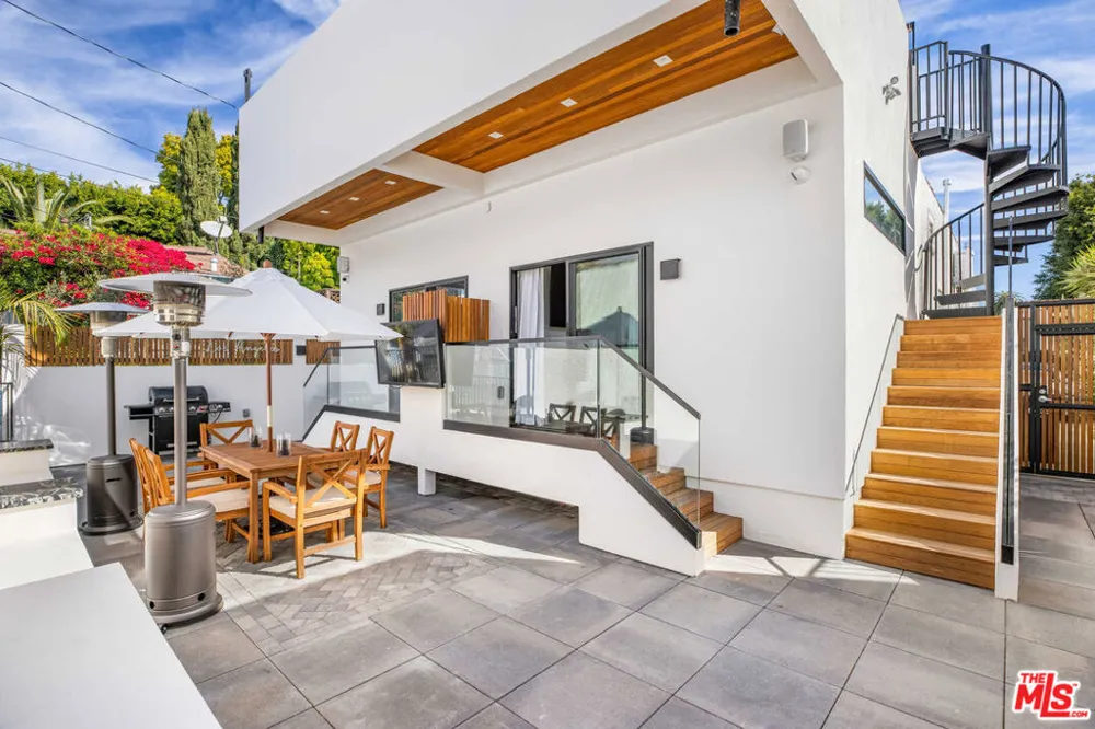 1205 GENESEE AVENUE West Hollywood, CA 90046