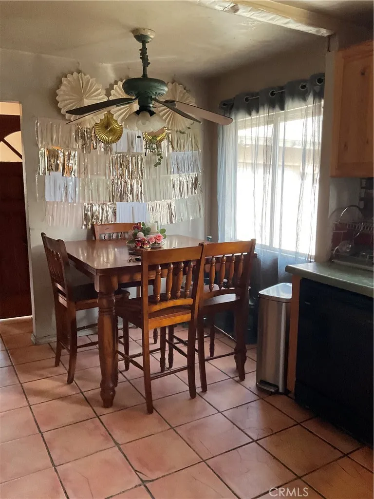 21803 Devlin Avenue Hawaiian Gardens, CA 90716