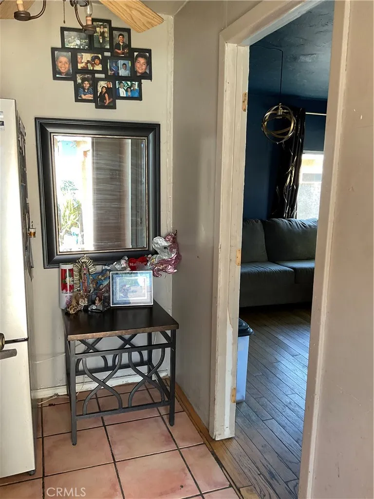 21803 Devlin Avenue Hawaiian Gardens, CA 90716