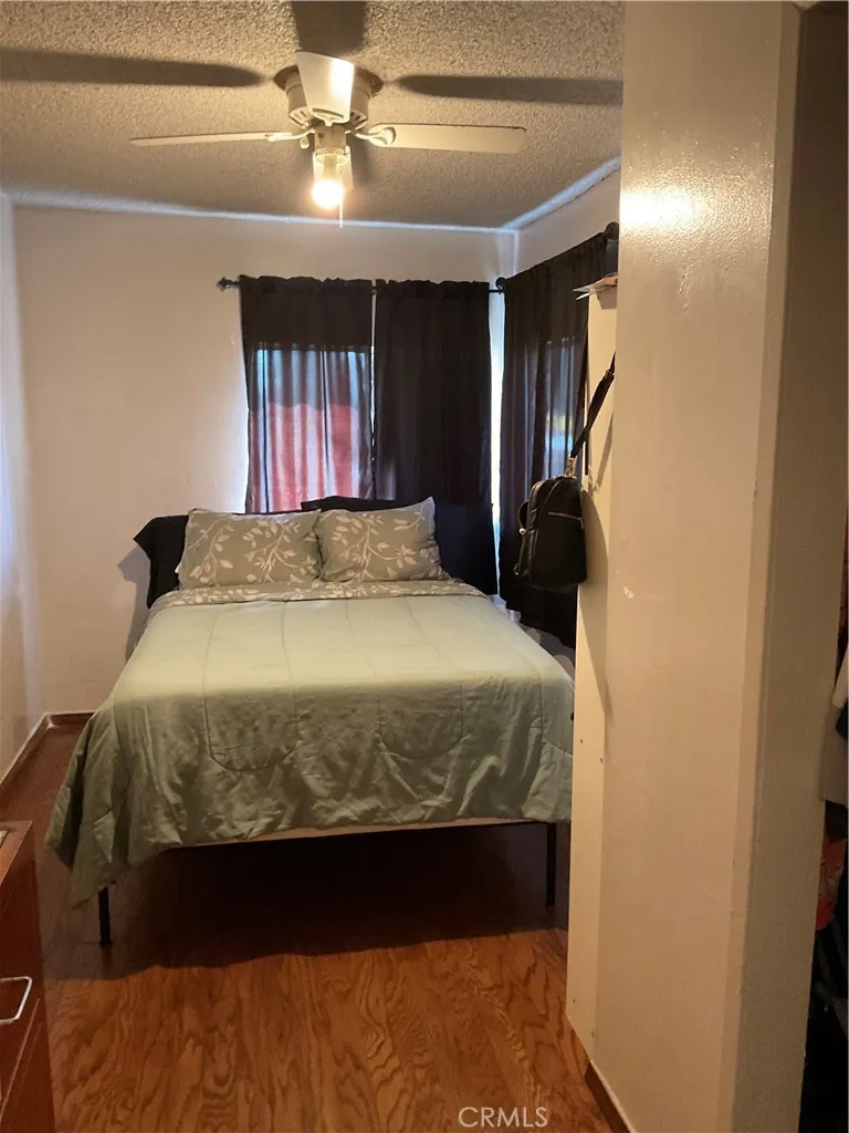 21803 Devlin Avenue Hawaiian Gardens, CA 90716