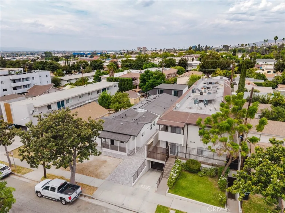 1167 Raymond Avenue Glendale, CA 91201