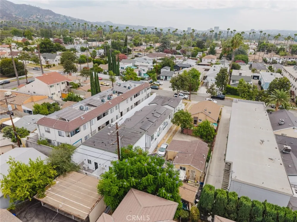 1167 Raymond Avenue Glendale, CA 91201