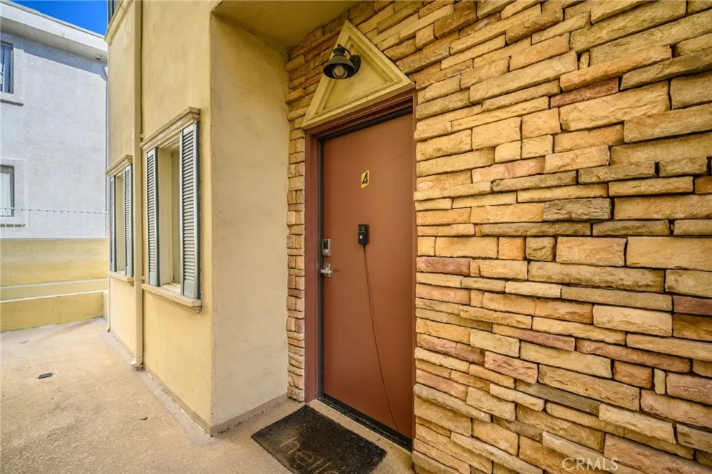 1224 Stanley Avenue #4 Glendale, CA 91206