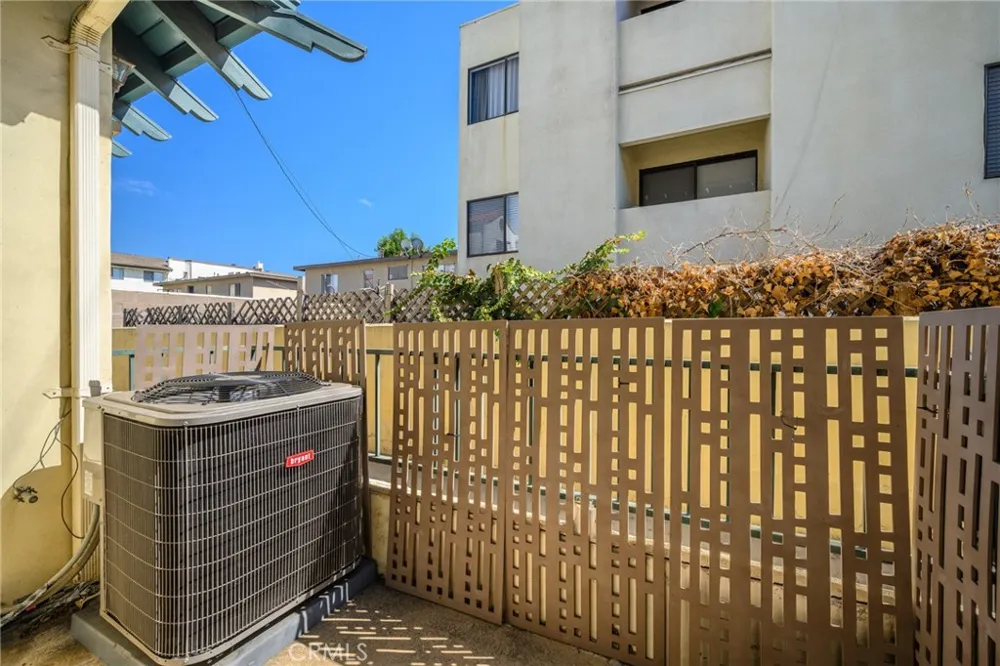 1224 Stanley Avenue #4 Glendale, CA 91206