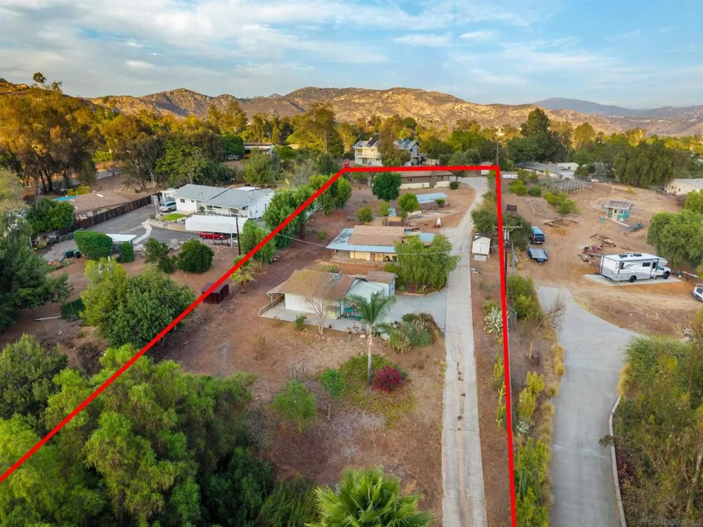 11435 Rocoso Road Lakeside, CA 92040
